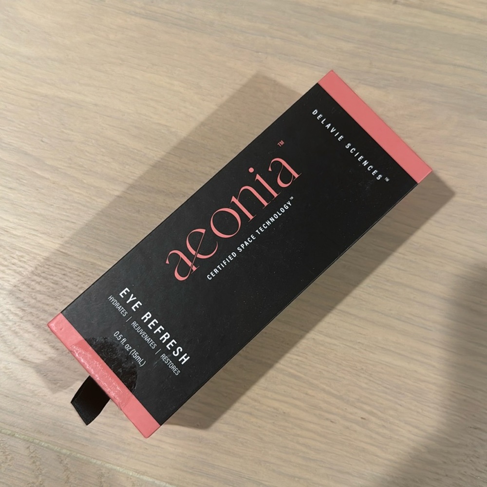 NEW Aeonia Eye Refresh